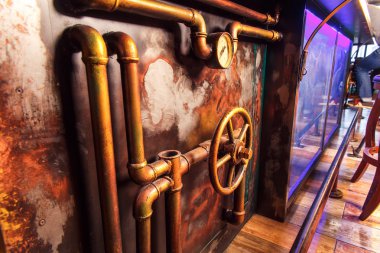 steampunk tarzı Bar