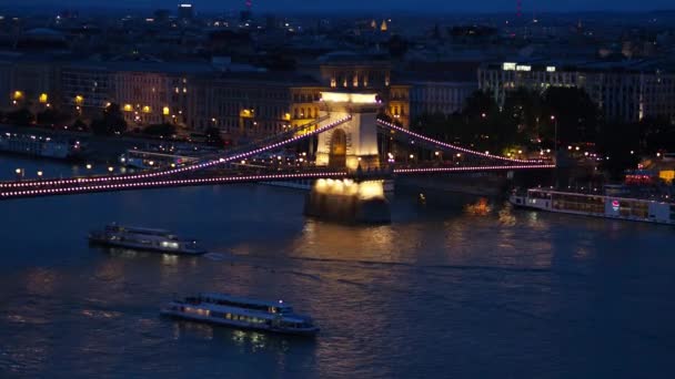 Budapest atardecer río — Vídeo de stock