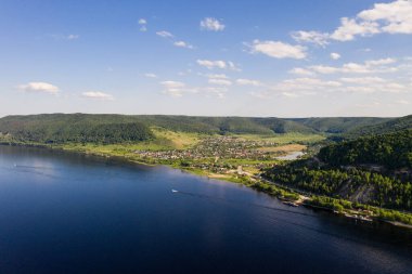 Bahar taşkınlığı manzarası