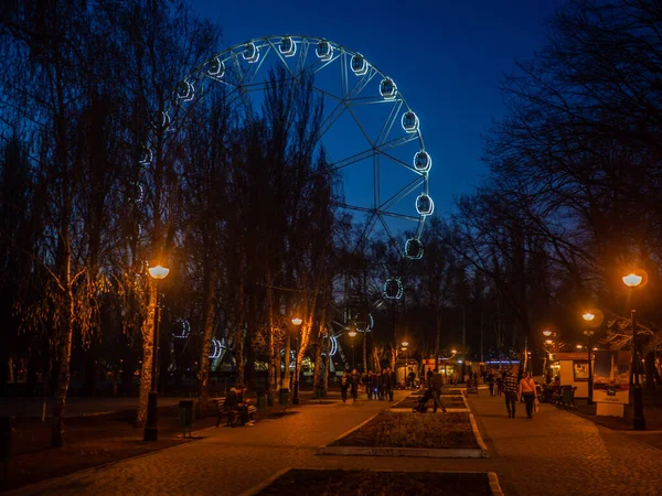 Луна Парк вночі — стокове фото