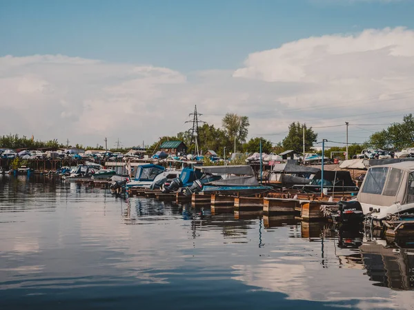 Flod med öar — Stockfoto