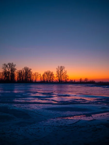 Winter lake sunset — Stock Photo, Image