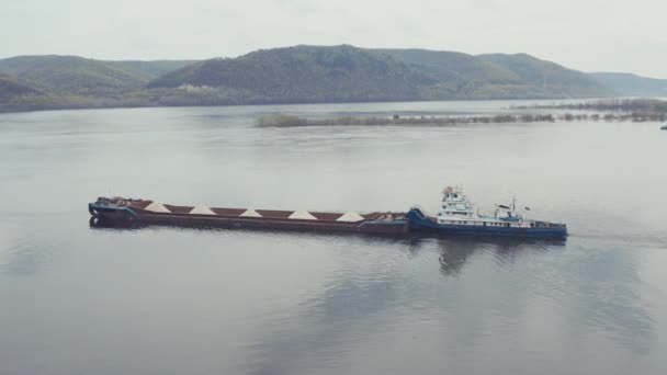 Barge river aerial — Stock Video