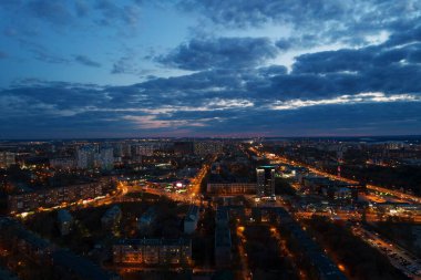 Gece şehir havası