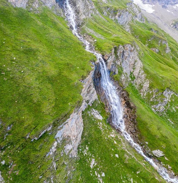 Yüksek Dağ Nehri — Stok fotoğraf