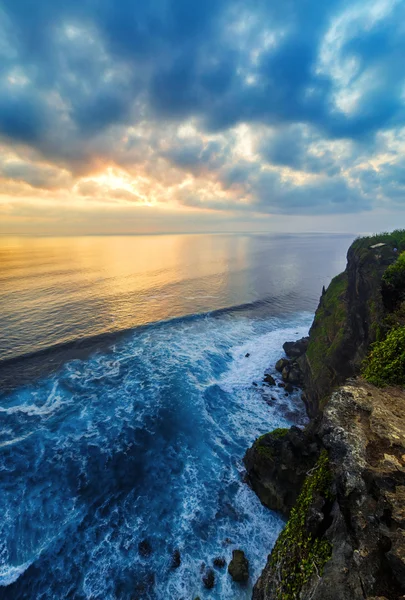 Bali suset