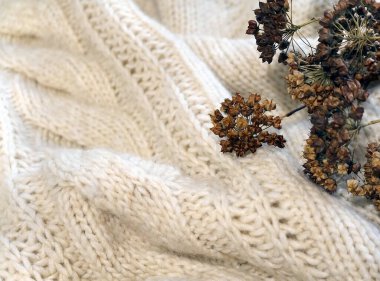 örgü ve idrar torbası dallarıyla örülmüş ekose.