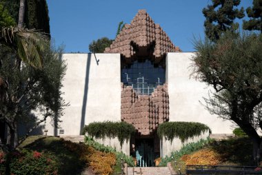 Los Angeles, CA / USA - 14 Ekim 2020: Lloyd Wright tarafından tasarlanan Sowden House, daha sonra Dr. Hodel tarafından satın alındığında seks partileri ve cinayetlerle ilişkilendirildi.
