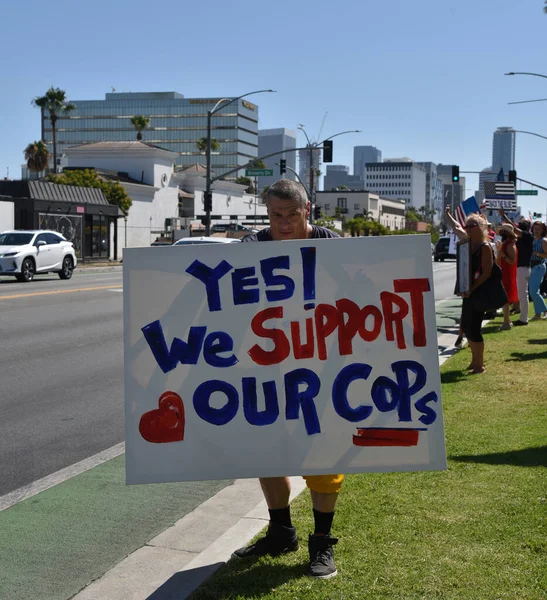 Beverly Hills Usa Sierpień 2020 Zlot Wolności Wspierający Policję — Zdjęcie stockowe