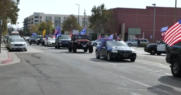 Glendale Usa November 2020 President Trump Supporters Hold Car Caravan — Stock Video