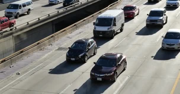 Pan Sköt Över Upptagen Centrum Los Angeles Motorväg — Stockvideo