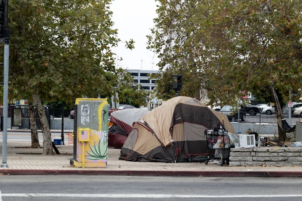Hollywood Usa Srpna 2020 Tábor Bezdomovců Východním Konci Hollywood Boulevard — Stock fotografie