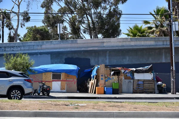 Los Angeles Usa June 2021 Plywood Shantytown Shelters Tents Homeless — Stock Photo, Image