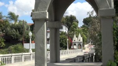 Los Angeles 'taki Shakespeare Köprüsü tarihi bir dönüm noktasıdır.