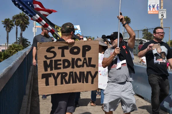 Santa Monica Usa Ağustos 2021 Protestocular Tıbbi Zulüm Işaretini Durduran — Stok fotoğraf