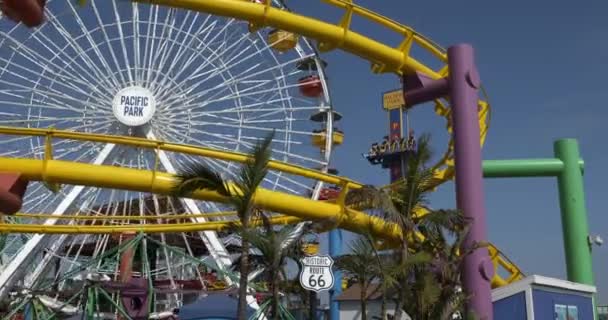 Santa Monica Usa Agosto 2021 Señal Histórica Ruta Parque Atracciones — Vídeo de stock