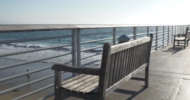 Bancos Hermosa Beach Pier Con Vistas Hermoso Océano Pacífico Una — Vídeos de Stock