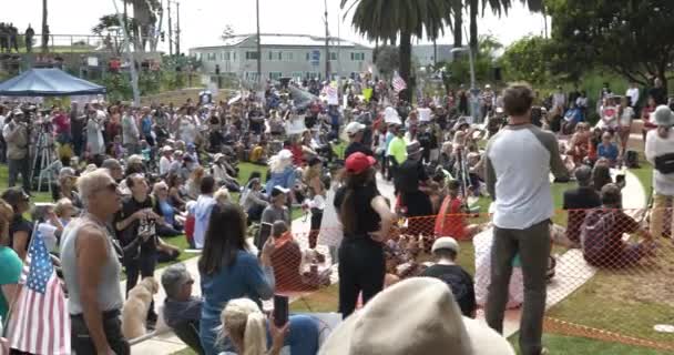 Santa Monica Ηπα Αυγούστου 2021 Συγκέντρωση Διαμαρτυρίας Για Διαβατήρια Εμβολίων — Αρχείο Βίντεο