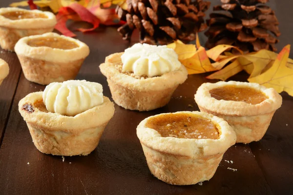 Mini pumpkin pies — Stock Photo, Image