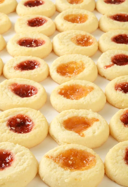 Biscuits sablés remplis de confiture — Photo