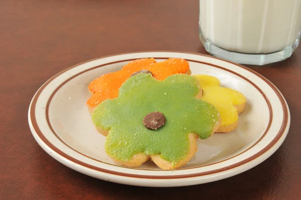 Dasiy shaped sugar cookies — Stock Photo, Image