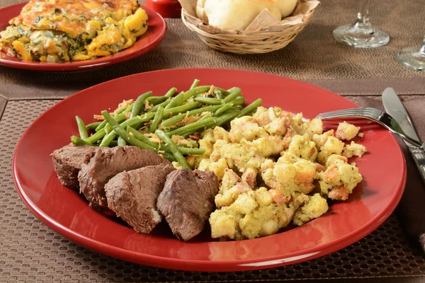 Roast beef dinner — Stock Photo, Image