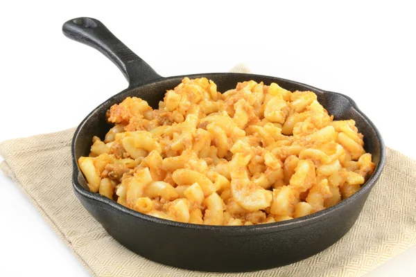 Hamburger macaroni and cheese — Stock Photo, Image