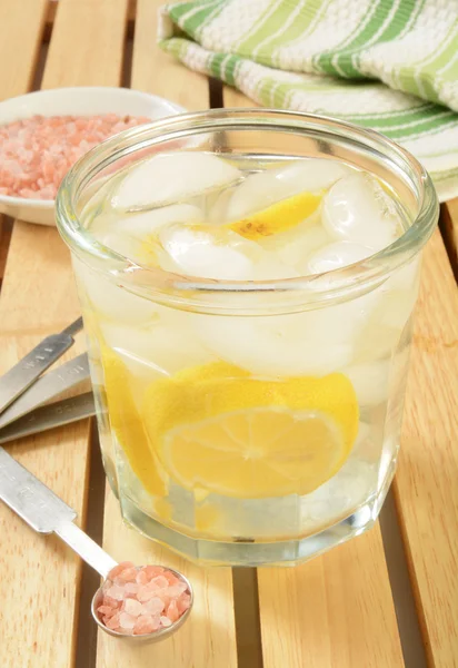 A glass of alkaline water — Stock Photo, Image