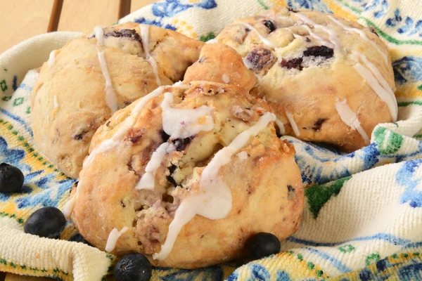 Blueberry scones with icing — Stock Photo, Image