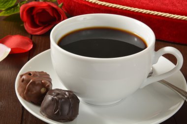 Kahve çikolata ve gül