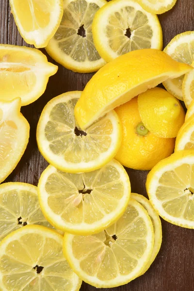 Fresh organic lemons — Stock Photo, Image