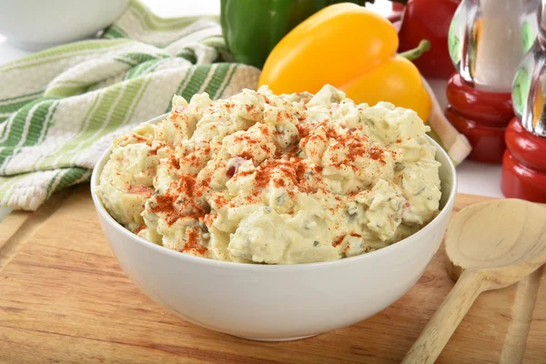 Salada de batata com pimentas — Fotografia de Stock