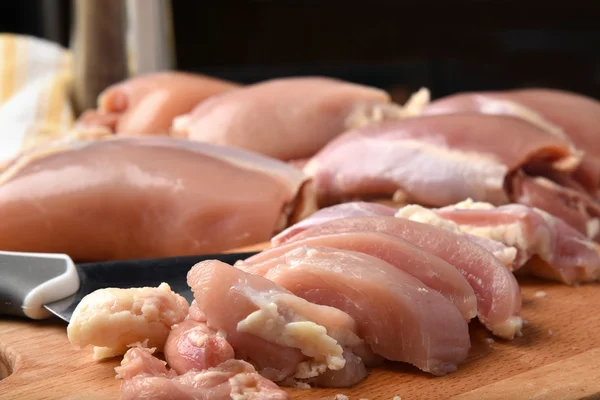 Sliced raw chicken — Stock Photo, Image