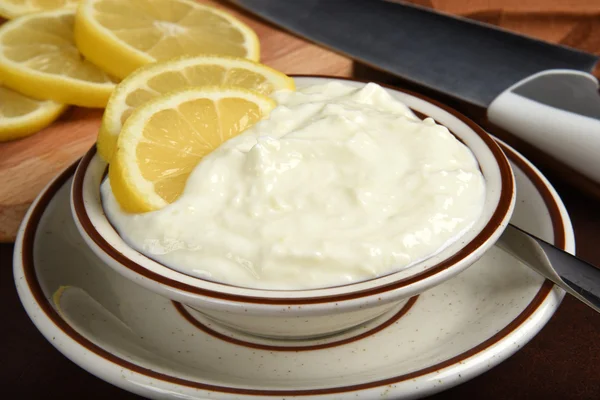 Grekisk stil citron yoghurt — Stockfoto