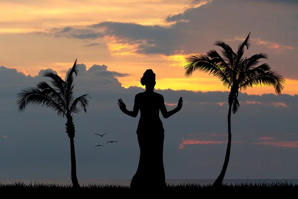 Hawaiian kvinna dansar i solen — Stockfoto