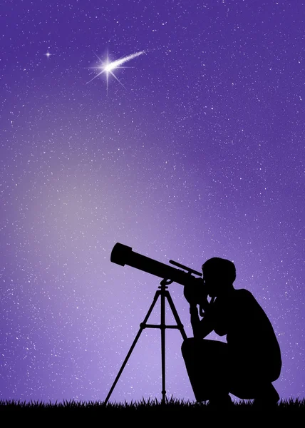 Man looks in the telescope — Stock Photo, Image