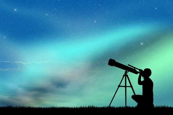 Olhar no telescópio — Fotografia de Stock
