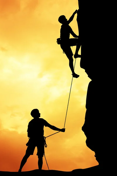 Hombres escaladores — Foto de Stock