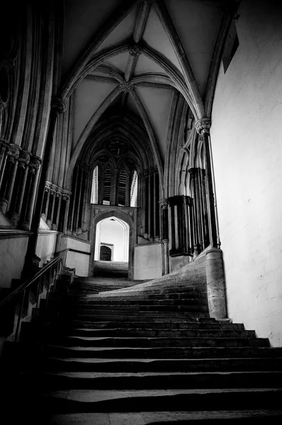 Sten steg i Wells Cathedral — Stockfoto