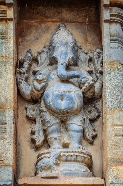 Ganesh statue in Brihadishwarar Temple clipart