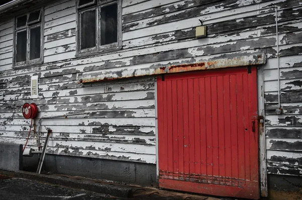 Red door,old fire station in Wellington — Stock Photo, Image