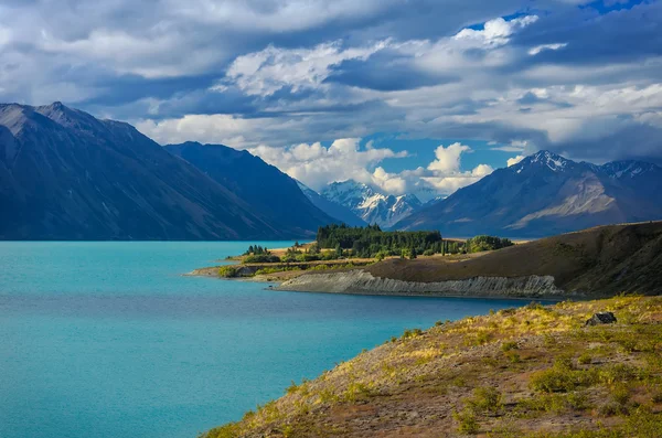 Schöner Hintergrund vom Tekapo-See — Stockfoto