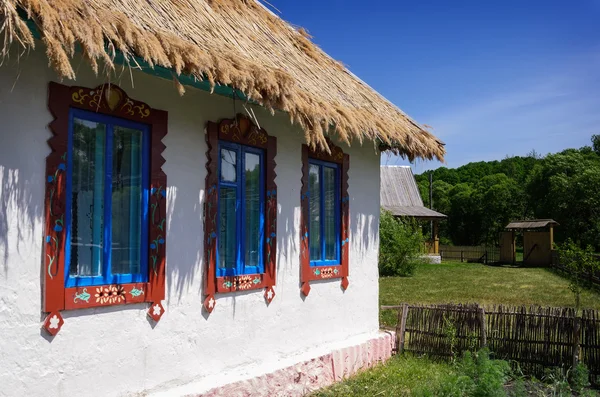 Old traditional wooden house — Stock Photo, Image