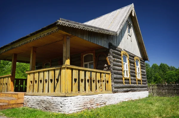 Old traditional wooden house — Stock Photo, Image
