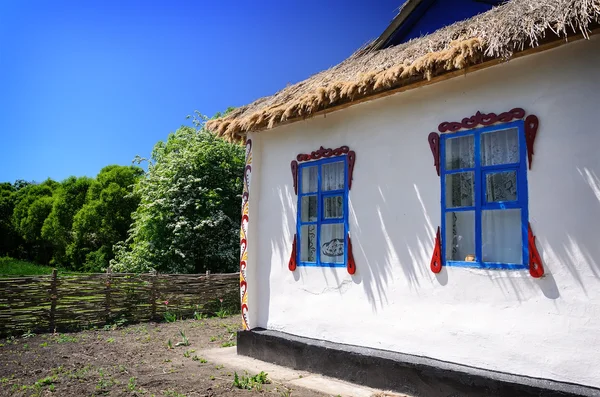 Old traditional wooden house — Stock Photo, Image