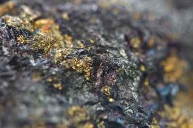 Chalcocite, copper(I) sülfat (Cu2s), önemli bir bakır cevheri olduğunu