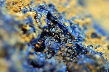 Azurit bir yumuşak, derin mavi bakır mineraldir