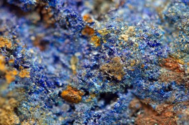 Azurit bir yumuşak, derin mavi bakır mineraldir