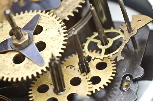 Tandwielen binnen oude Clockwork. Macro — Stockfoto