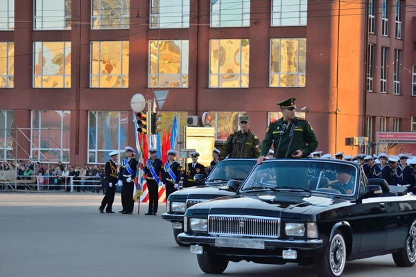 Ensayo general del desfile militar en honor al Día de la Victoria . — Foto de Stock